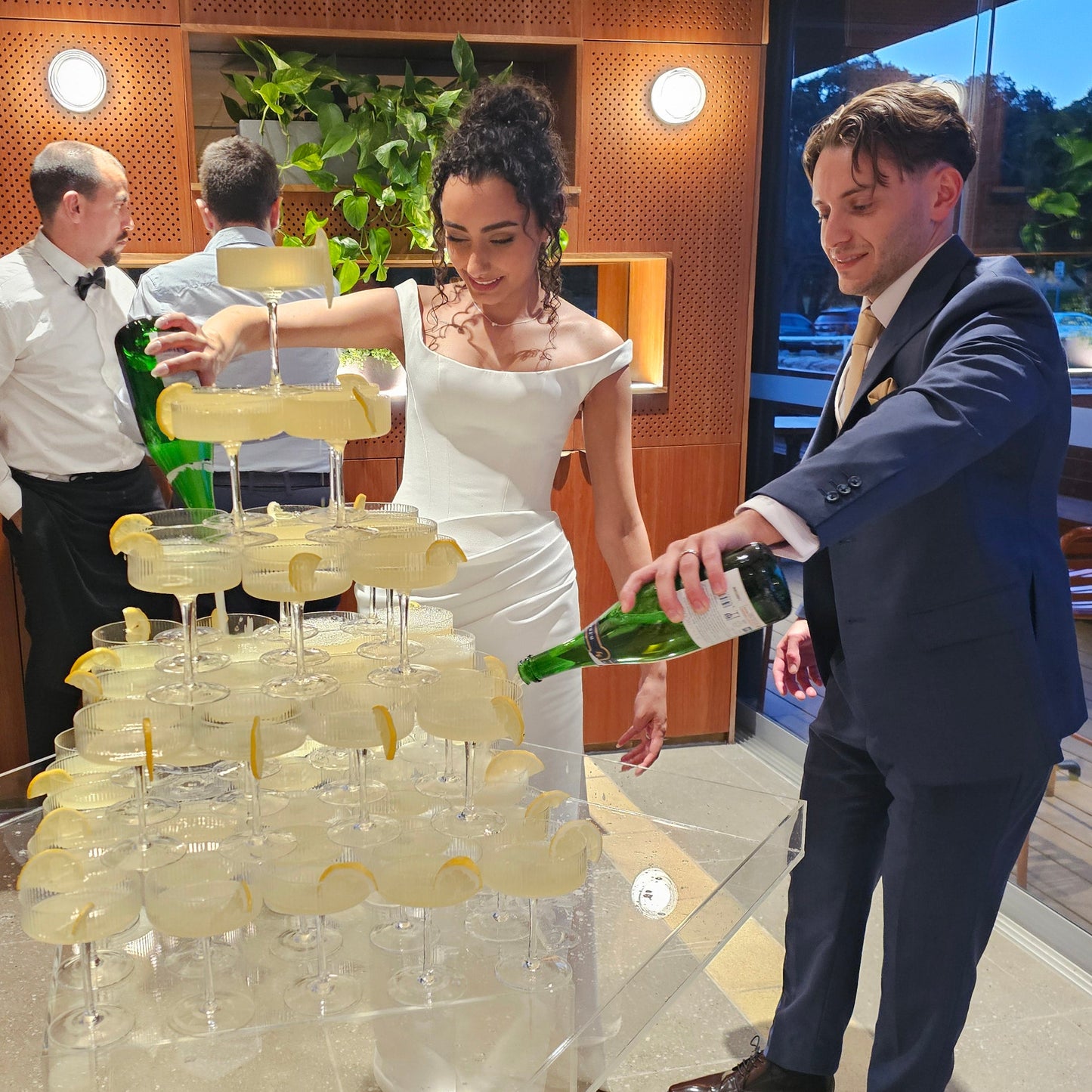 CHAMPAGNE / SPRITZ TOWER