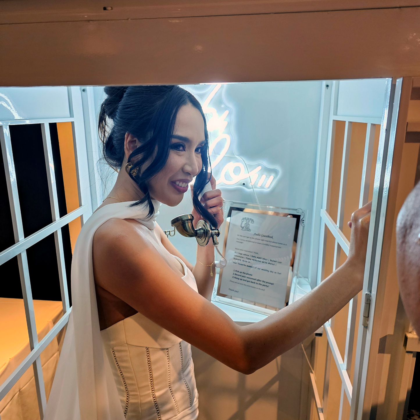 AUDIO GUEST BOOK BOOTH